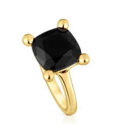 Anillo mediano con baño de oro 18 kt sobre plata y ónix Color Black