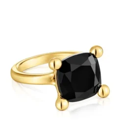 Anillo mediano con baño de oro 18 kt sobre plata y ónix Color Black