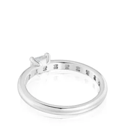 Anillo solitario de platino con diamante talla esmeralda creado en laboratorio Les Classiques LGD