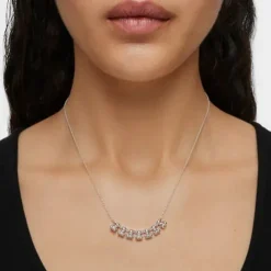 Collar corto de plata y detalle Bold Bear
