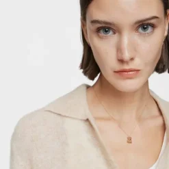 Collar corto oso de oro y gemas Bold Bear