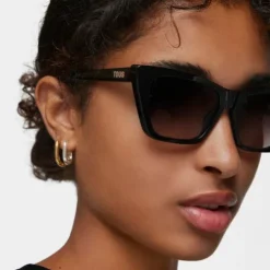 Gafas de sol negras TOUS Edge