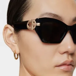 Gafas de sol negras TOUS MANIFESTO