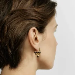 Pendientes con baño de oro 18 kt sobre plata y ónix TOUS MANIFESTO