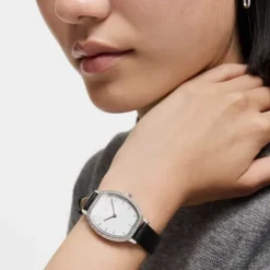 Reloj con movimiento suizo analógico de acero con 0,54 ct en diamantes y brazalete de piel negra Les Classiques