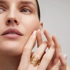 Sortija de oro con diamante TOUS ATELIER